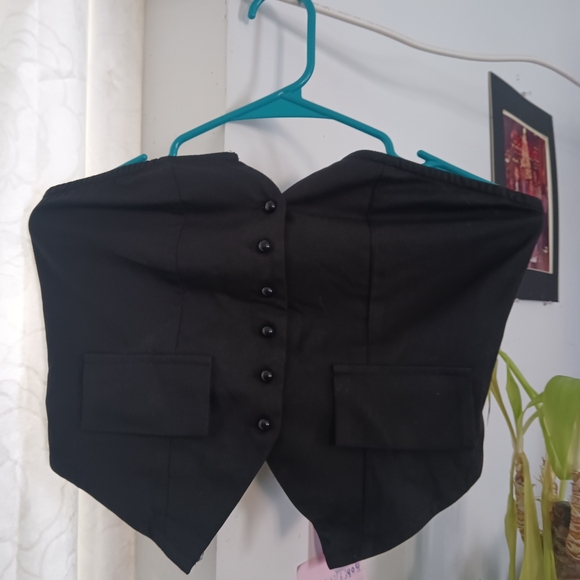 Tops - Black Strapless Buttoned Top